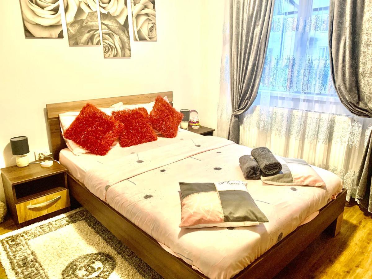 Home Residence อัลบายูเลีย ภายนอก รูปภาพ